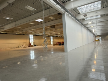 Bild - Hohe Kundenfrequenz garantiert! Top-Gewerbefläche in Selb (Baumarkt mit Gartencenter vorhanden) – barrierefrei