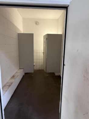 Sozialräume - Attraktive, barrierefreie Verkaufs-/Ladenfläche in Selb (Baumarkt mit Gartencenter bereits vorhanden)