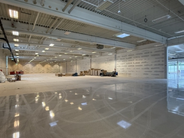 Bild - Hohe Kundenfrequenz garantiert! Top-Gewerbefläche in Selb (Baumarkt mit Gartencenter vorhanden) – barrierefrei