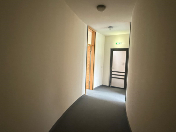 Bild - Gewerbeflächen in zentraler Lage – Gesamtfl. ca. 230 m² im 2. OG – barrierefrei mit Aufzug – Tiefgarage – gute Erreichbarkeit