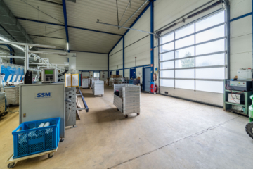 Bild - Gewerbeimmobilie mit Produktionshalle und PV-Anlage in Oelsnitz – Gesamtfl. ca. 1.570 m²