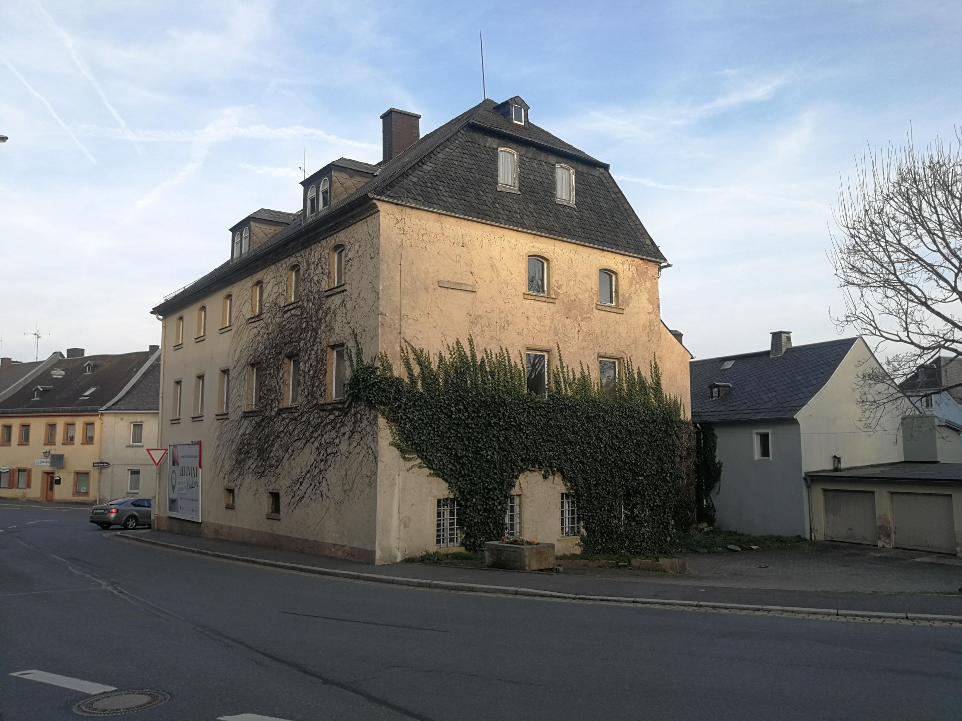 Titelbild - Revitalisierungsobjekt im Zentrum von Schwarzenbach/Saale – div. Sonderabschreibungen – Ensembleschutz – Sanierungsgebiet mit hoher Sonderförderung